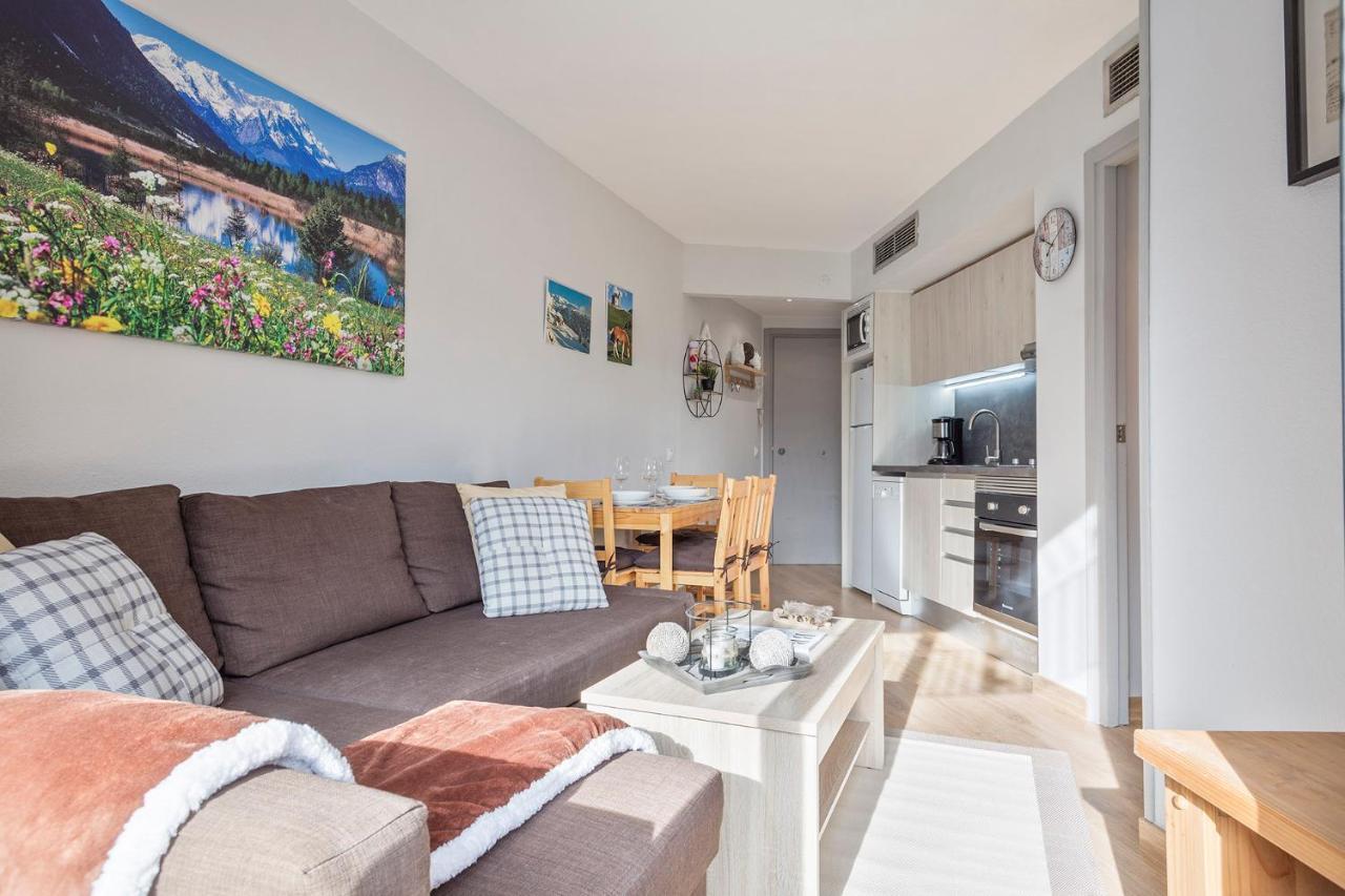 Acogedor Apartamento Baqueira 1500 Бакейра-Берет Екстериор снимка