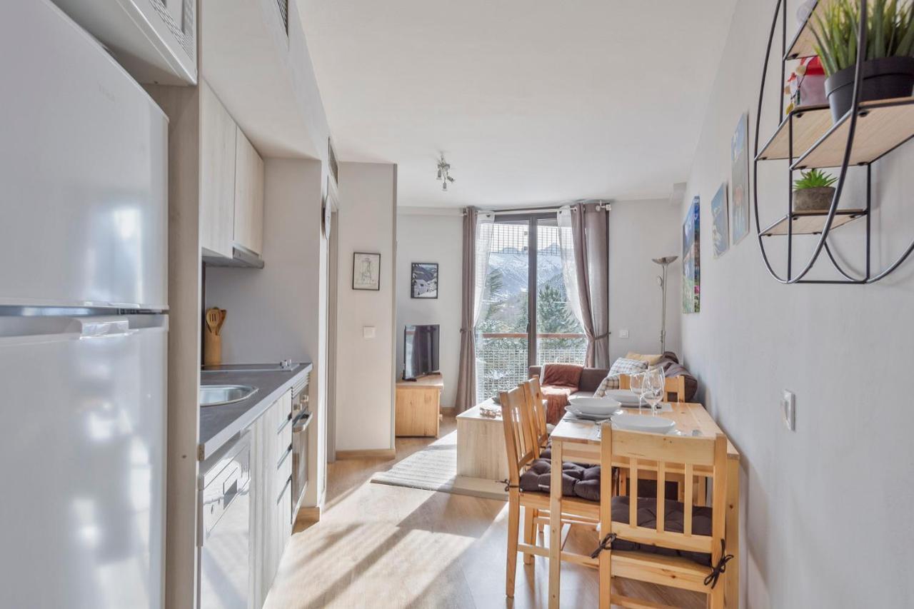 Acogedor Apartamento Baqueira 1500 Бакейра-Берет Екстериор снимка