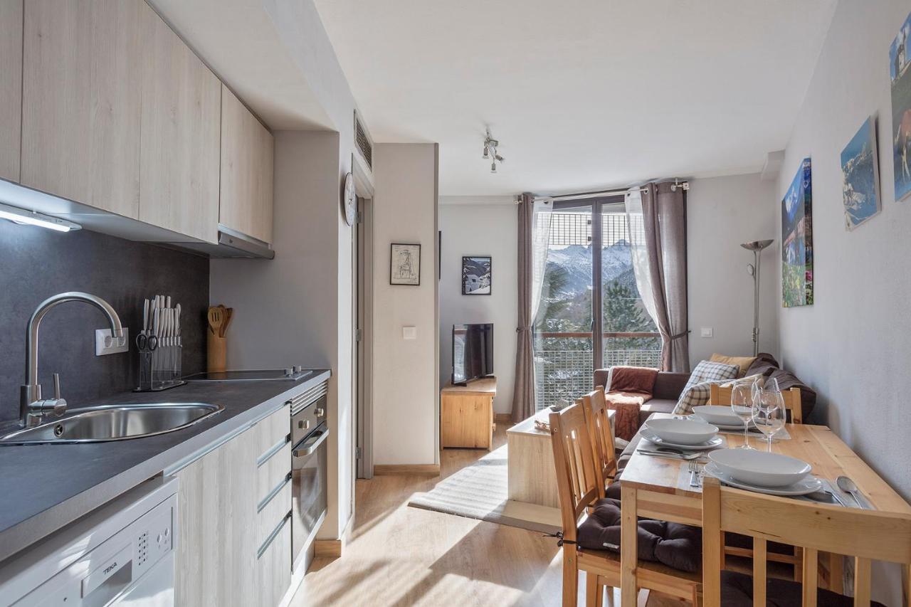 Acogedor Apartamento Baqueira 1500 Бакейра-Берет Екстериор снимка